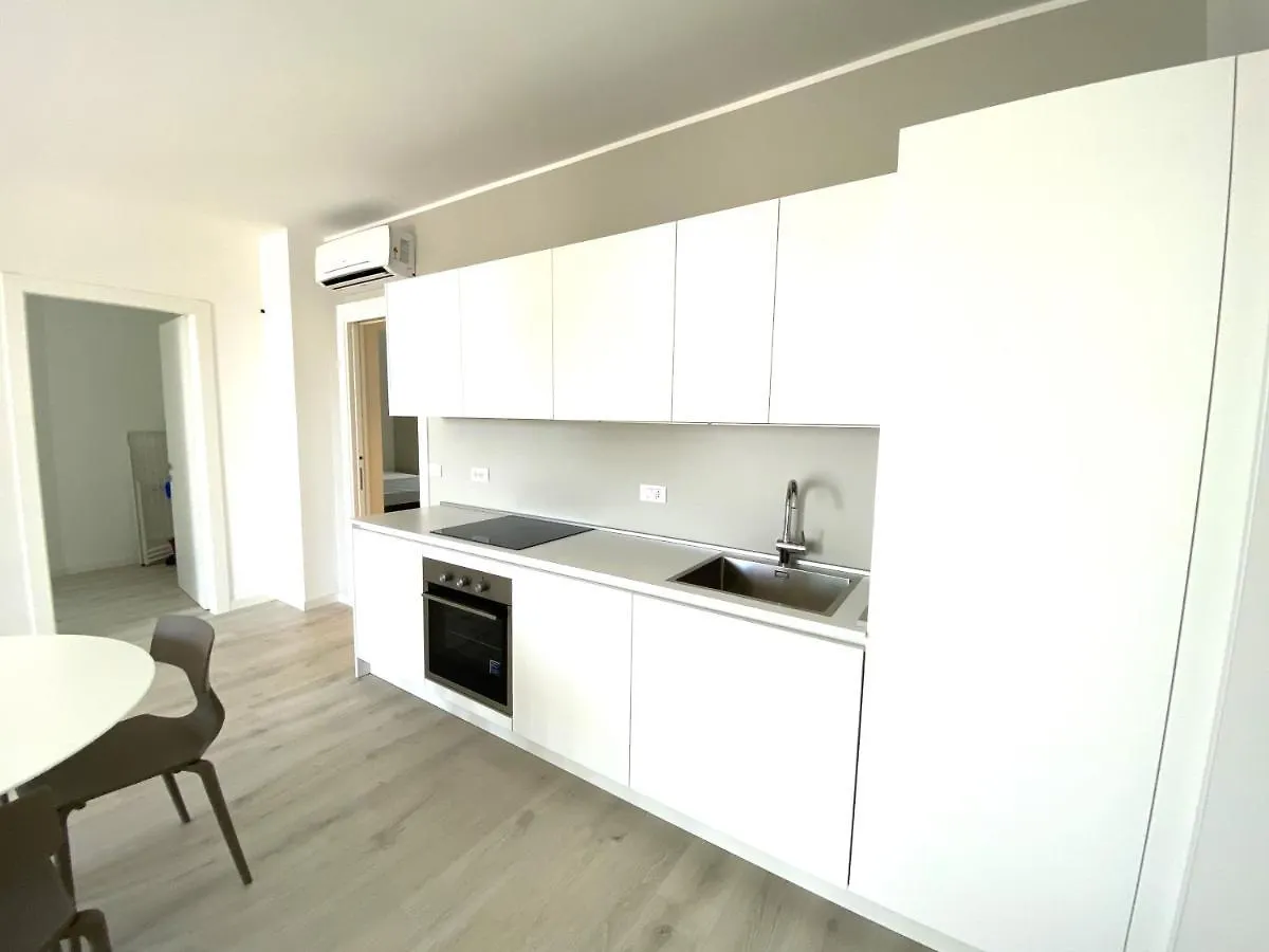 Light Palace 8 - Immobiliare Living Daire Lido di Jesolo