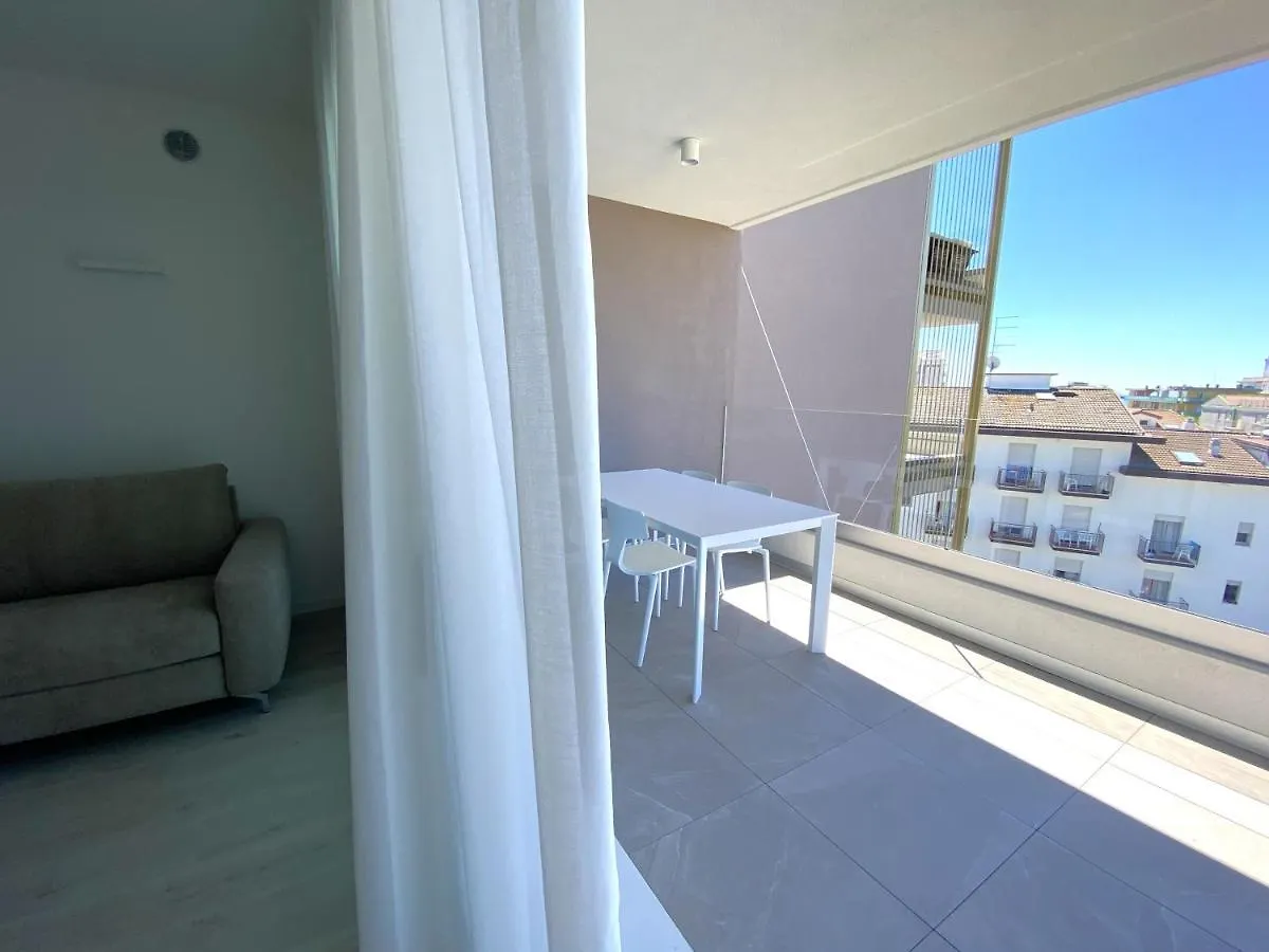 Apartmán Light Palace 8 - Immobiliare Living Lido di Jesolo
